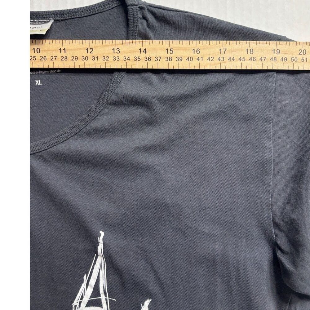 Neuschwanstein Castle Men's Slim V XL Shirt James & Nicholson Gray Graphic Tee - Picture 8 of 9